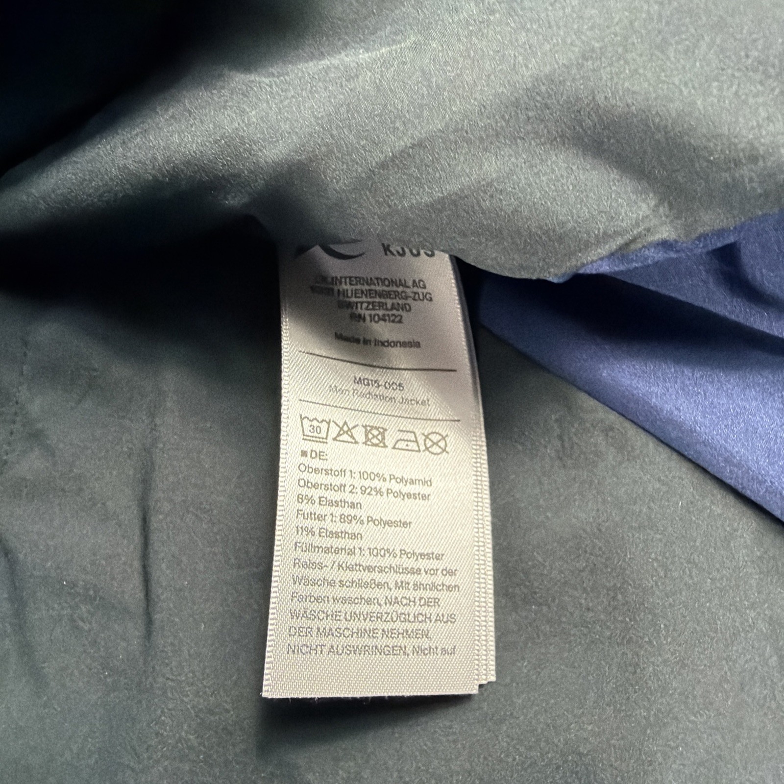 KJUS Golf Jacket Radiation Chest Logo Small Blue Polyester Spandex NWT MSRP $229