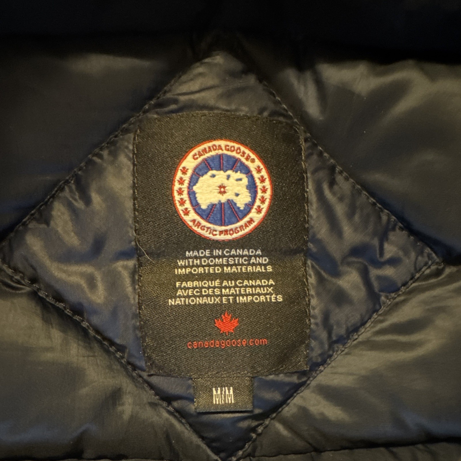 Canada Goose Men’s Blue Hooded Down Puffer Jacket Zip HyBridge Short L 44″