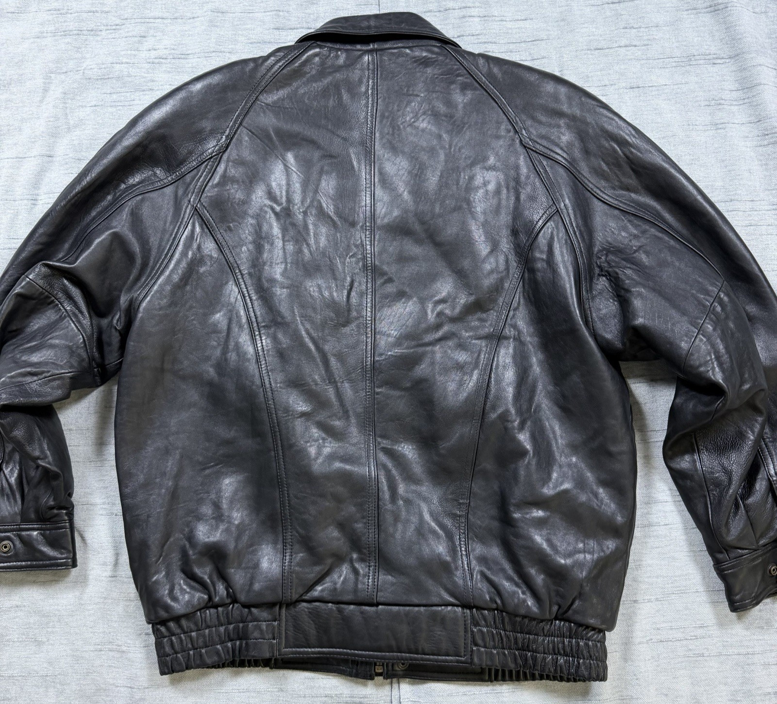 Raboem Premium Leather Bomber / Biker Jacket Men’s Size M 105cm Shoulder Padding