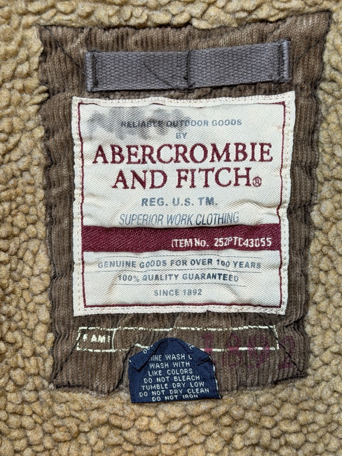 Abercrombie And Fitch Corduroy Jacket Sherpa Lined Size L Vintage Y2K
