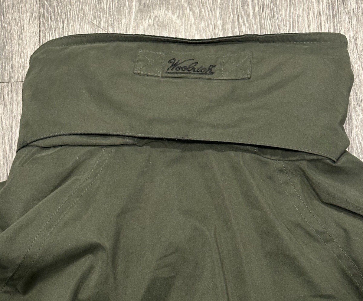 Woolrich Utility Field Rain Jacket Mens XL Green Mesh Lined Lightweight Vintage