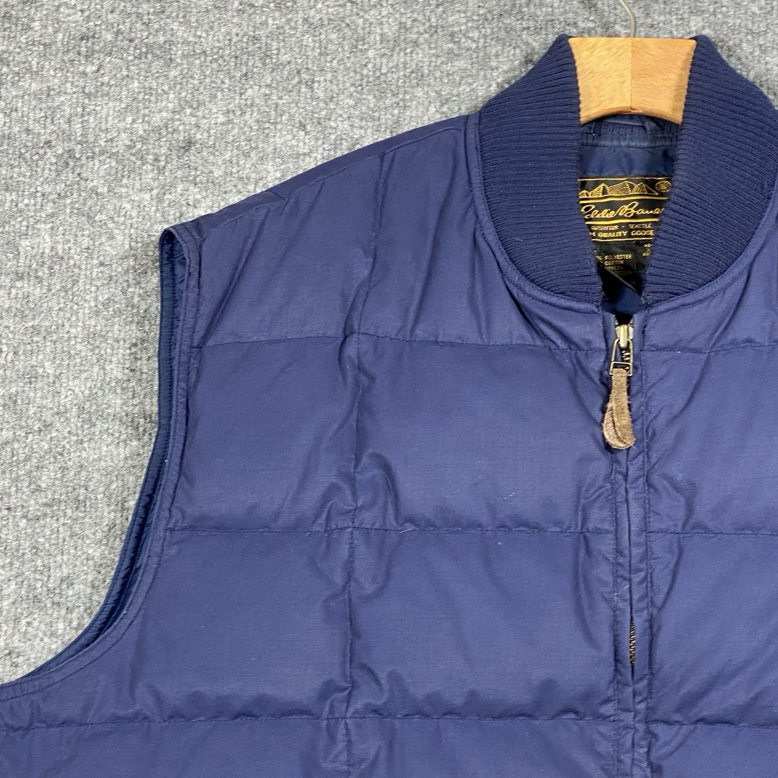 Eddie Bauer Downlight Vest Mens Size XL Navy Blue Goose Down Puffer Quilted Nice