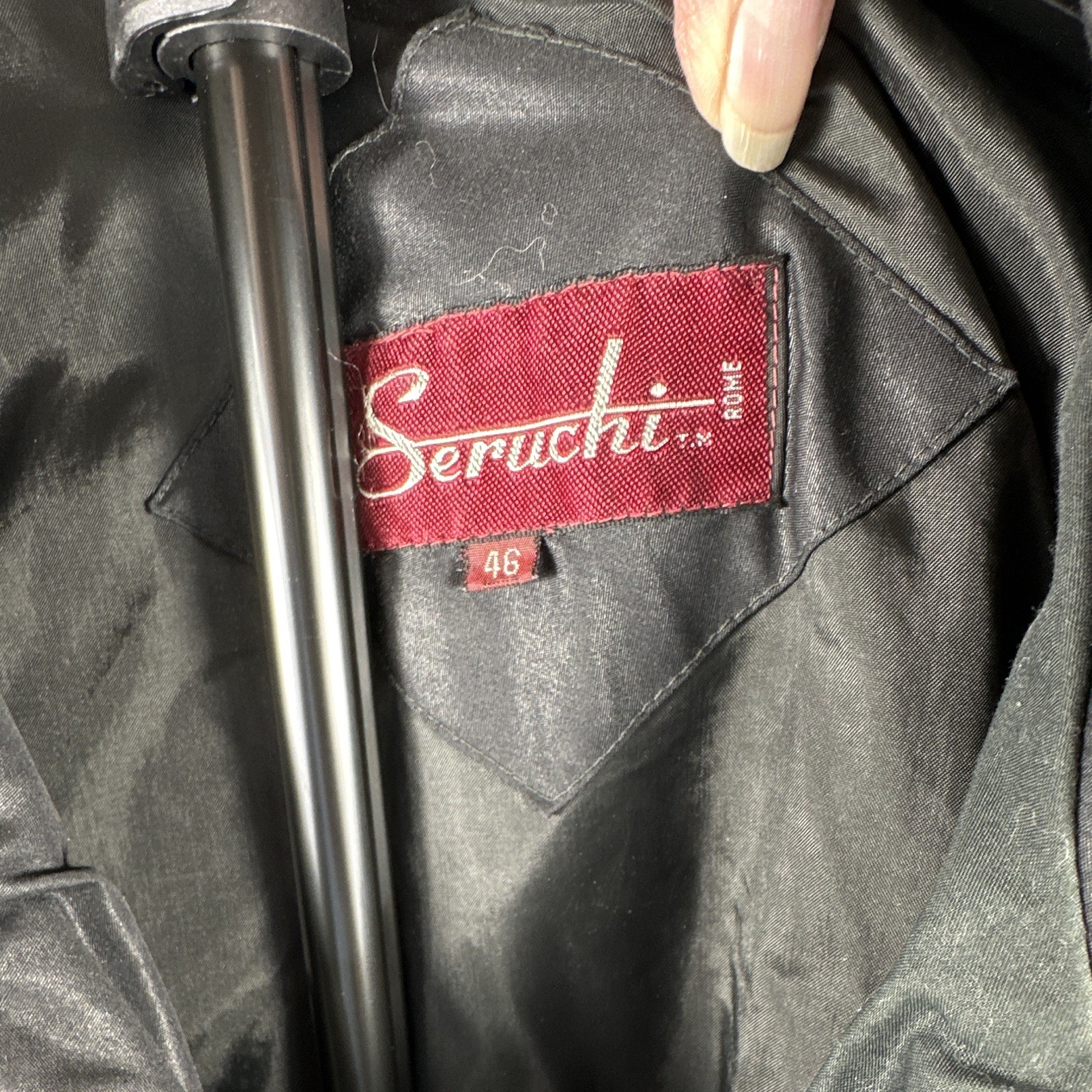 Seruchi Men’s Black Bomber Jacket – Full Zip Pockets – Size 46 Regular