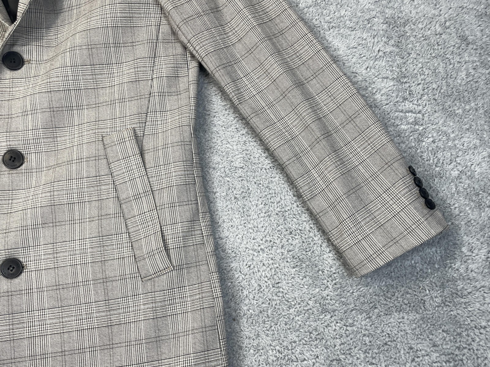 H&M Topcoat Mens 42R Gray Glen Plaid Overcoat 3 Button Lined Pockets Notch Lapel