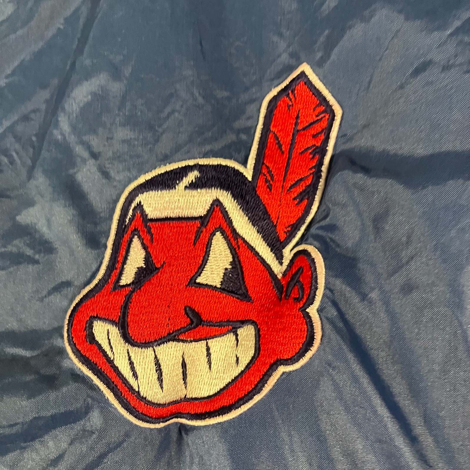 Starter Cleveland Indians Men’s Large Blue Short Sleeve Pullover Jacket