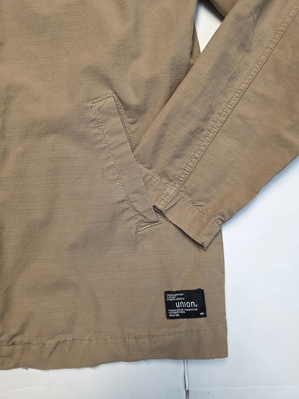 UNION SEA/WA Button Front Zip Cotton SHACKET Shirt Jacket Men’s LARGE L Beige