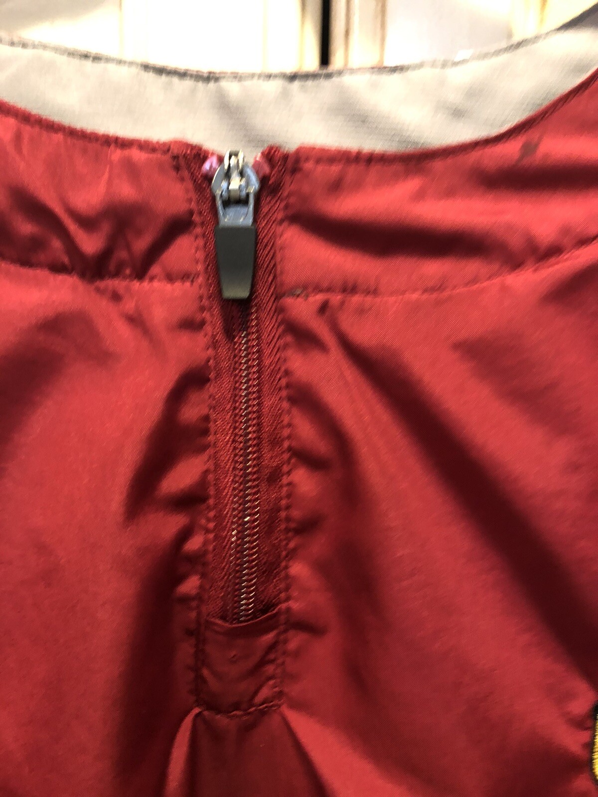Holloway Lightweight Pullover Jacket Sz XL 1/4 Zip Maroon Drawstring Waist Cross