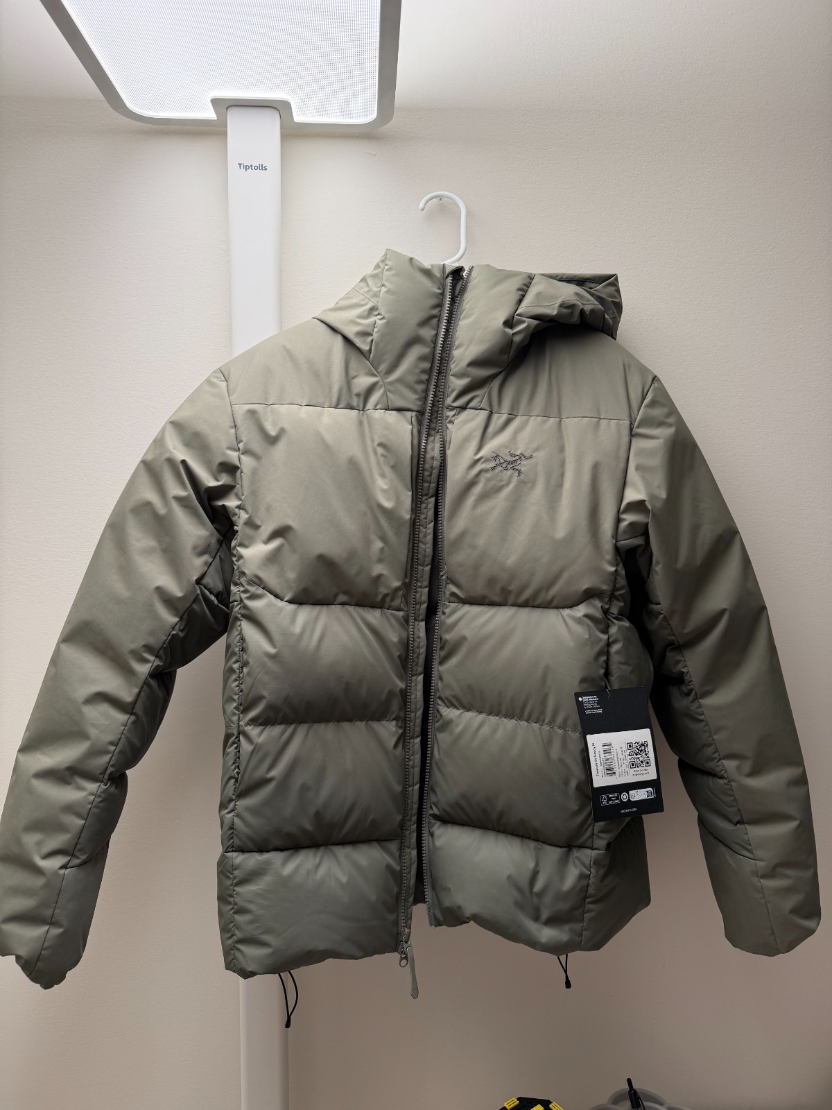 Arc’teryx Thorium SV Down Hoody – Men’s