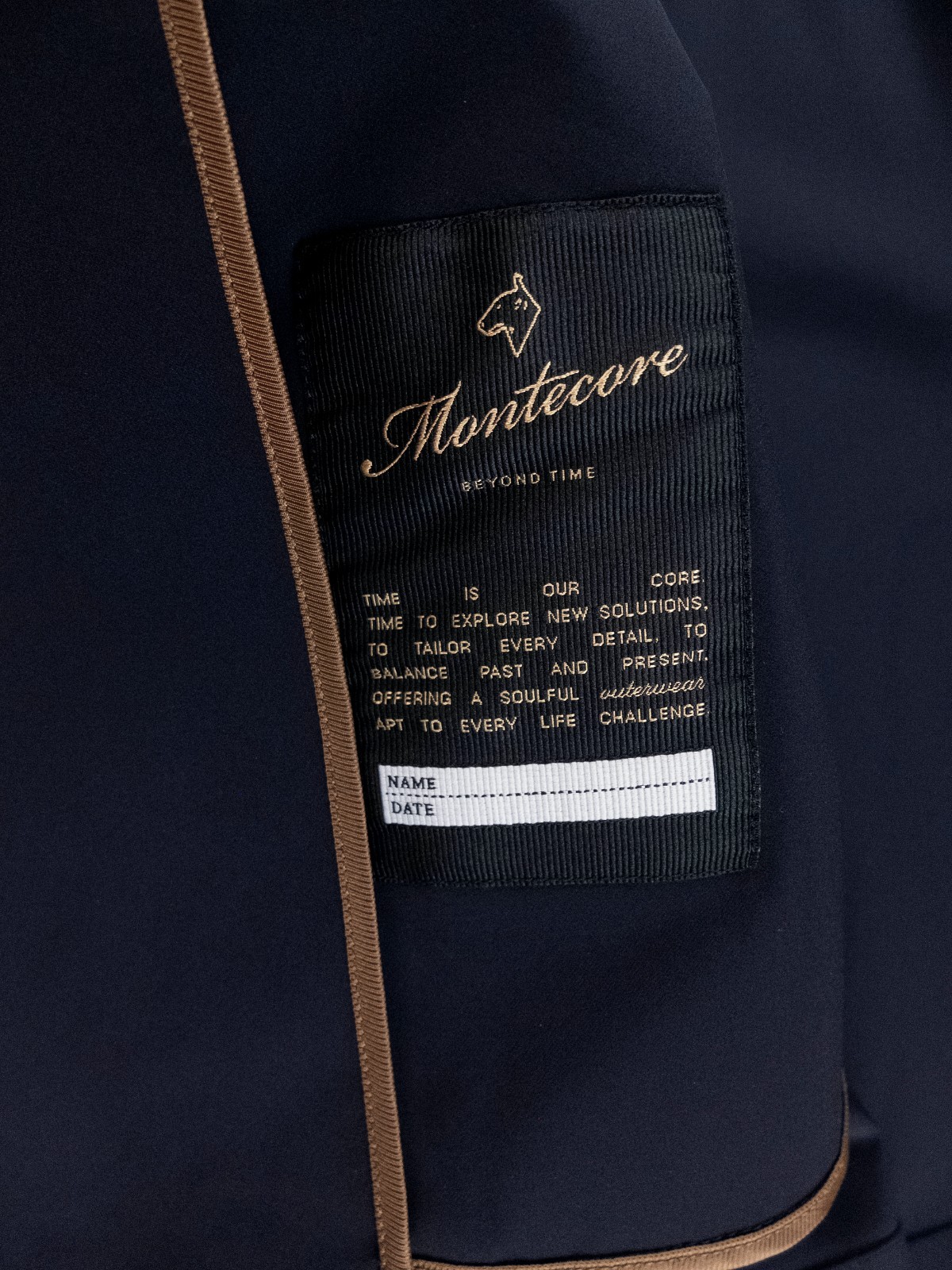 (NO CUSTOMS TAX) MONTECORE Italy dark blue nylon coat jacket Size 52 IT / XL