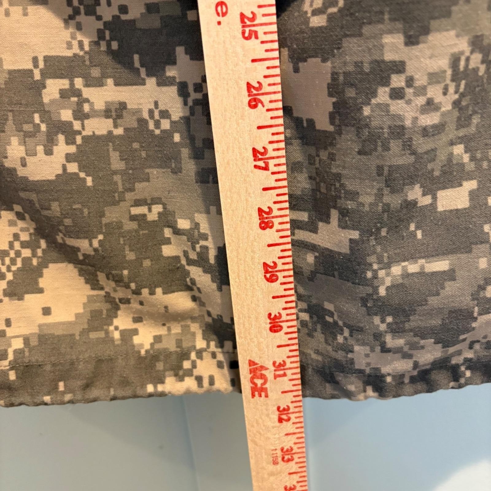 US Army Cold Weather Field Coat Medium Short UCP ACU Digital Camo Military