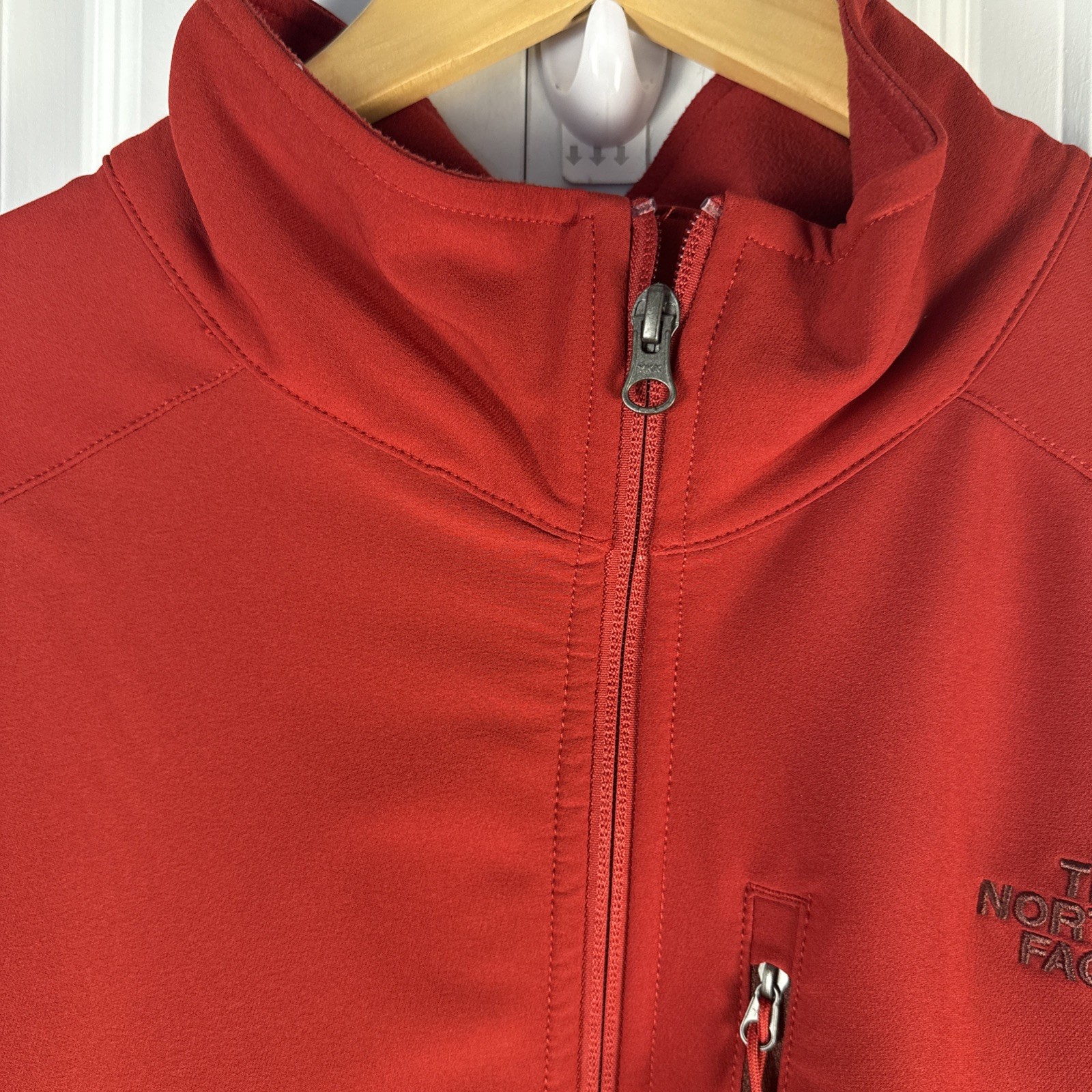 The North Face Apex Softshell Windfall Jacket XL Maroon