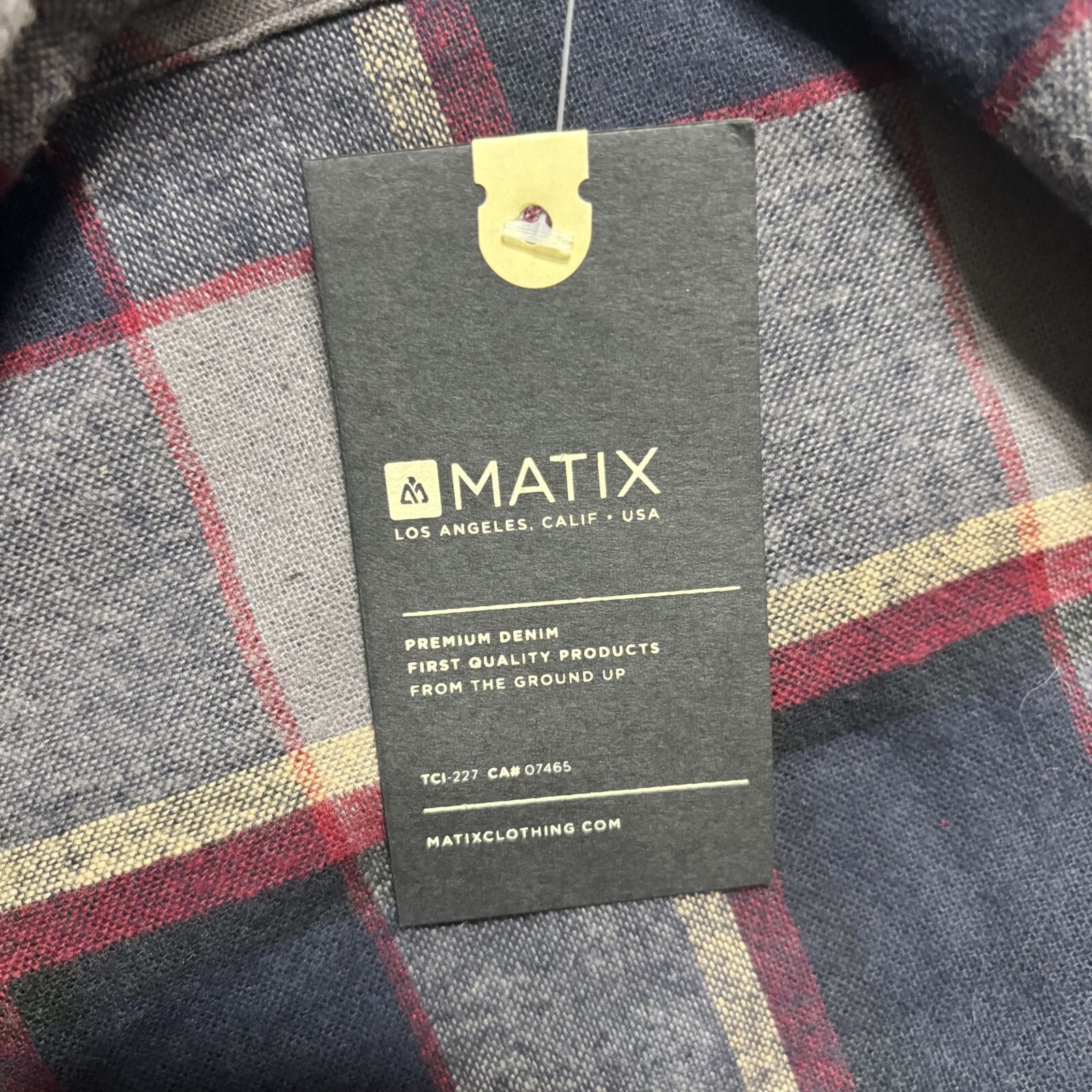 Matix Mens Plaid Shirt Jacket Black Gray & Red Cotton Polyester Blend.