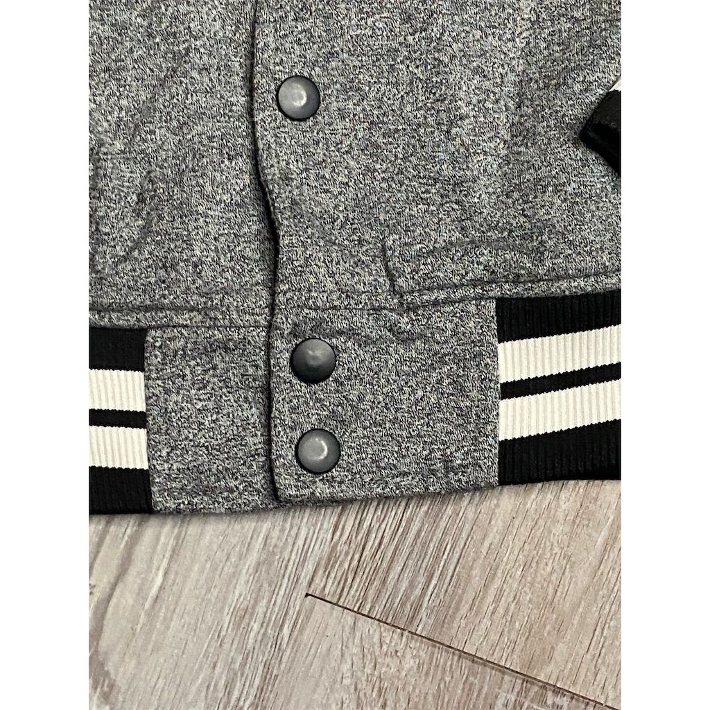 Brooklyn Cloth Unisex Adults’s Varsity Baseball Jacket Gray Medium Snap Front