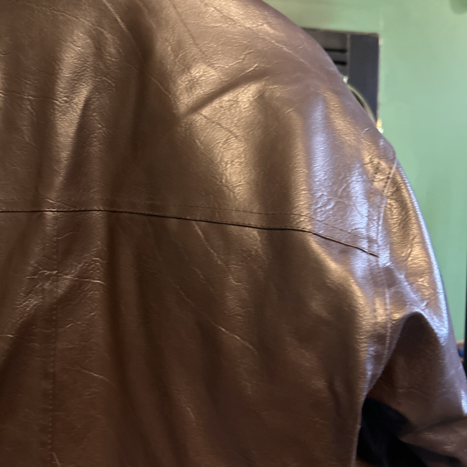 Leather Jacket; genuine leather Bomber jacket; men’s S; 40 In Chest