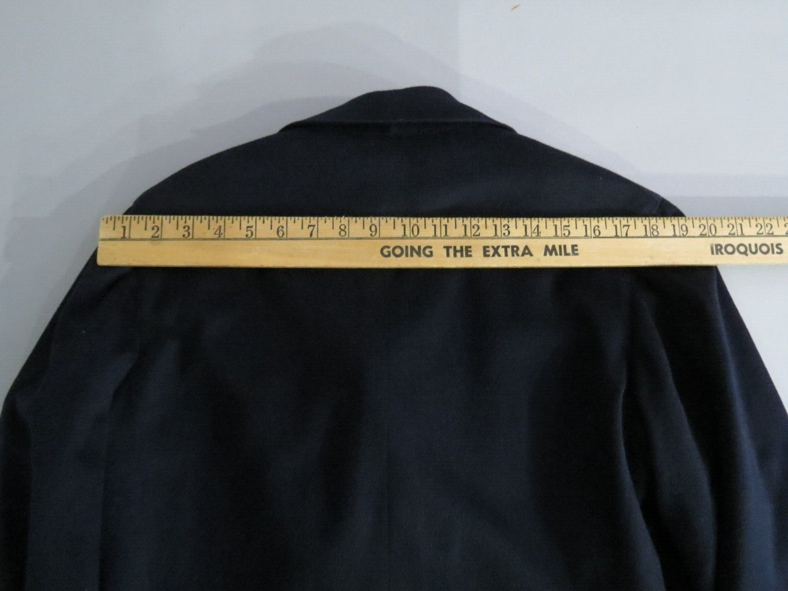 Incredible GIANNI CAMPAGNA Italy Pure cashmere four button topcoat 38 R