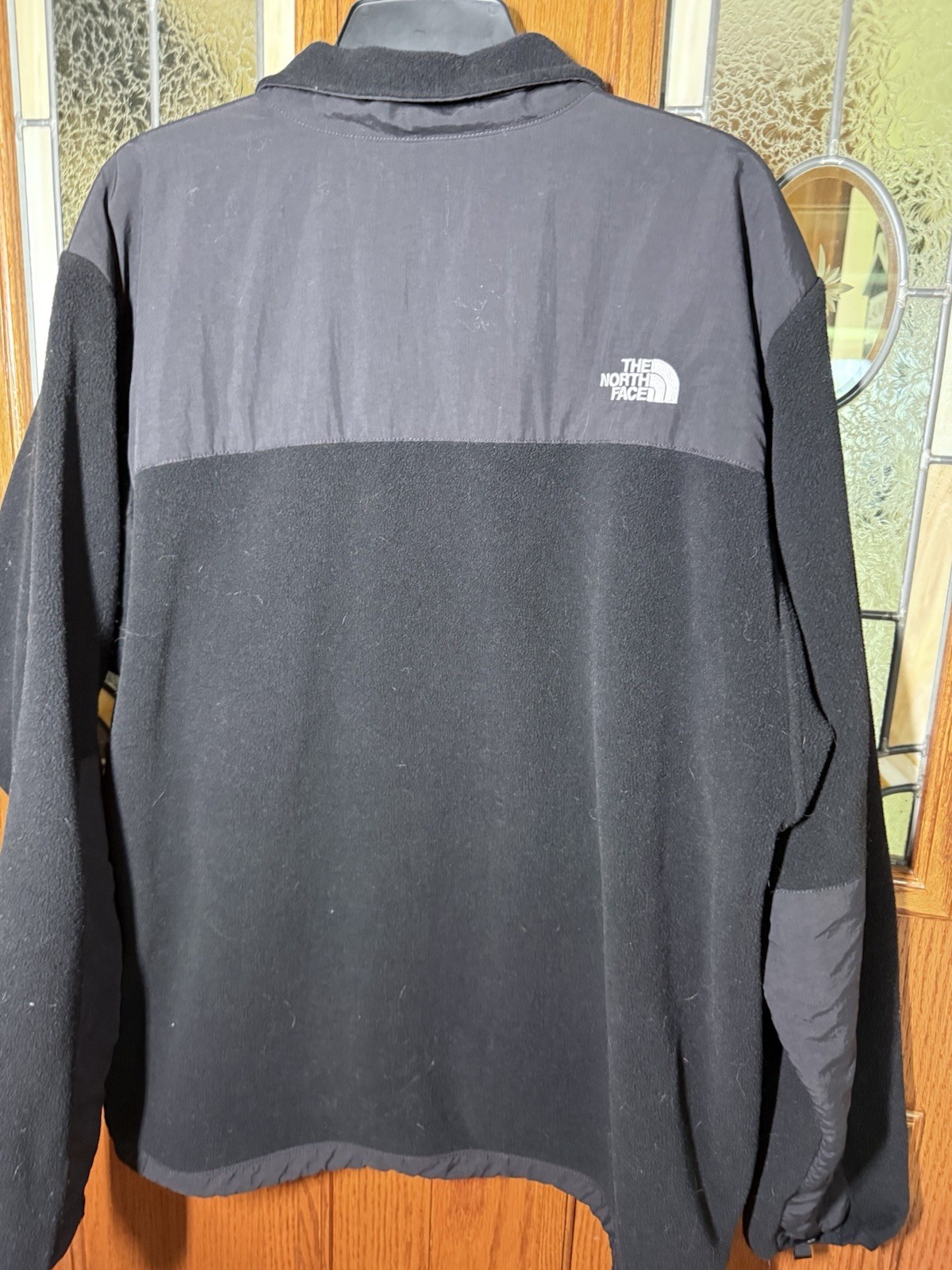The North Face Men’s XL Black Full-Zip Fleece Jacket Stand-Up Collar Logo