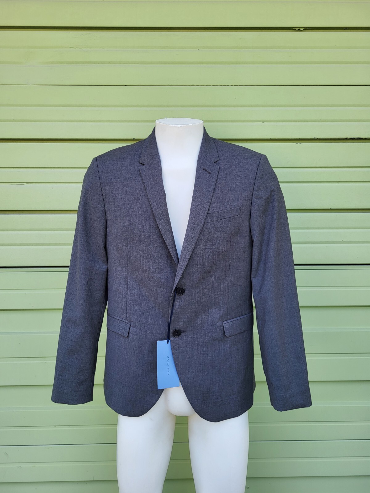New ZARA MAN Grey Suit Jacket Blazer Button Front Long Sleeve Size 44 Y818
