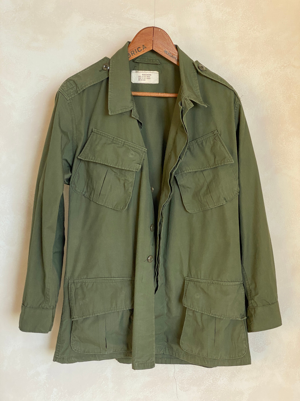 Med reg. Authentic 1966 2nd Pattern US Army Vintage tropical Vietnam jungle yes