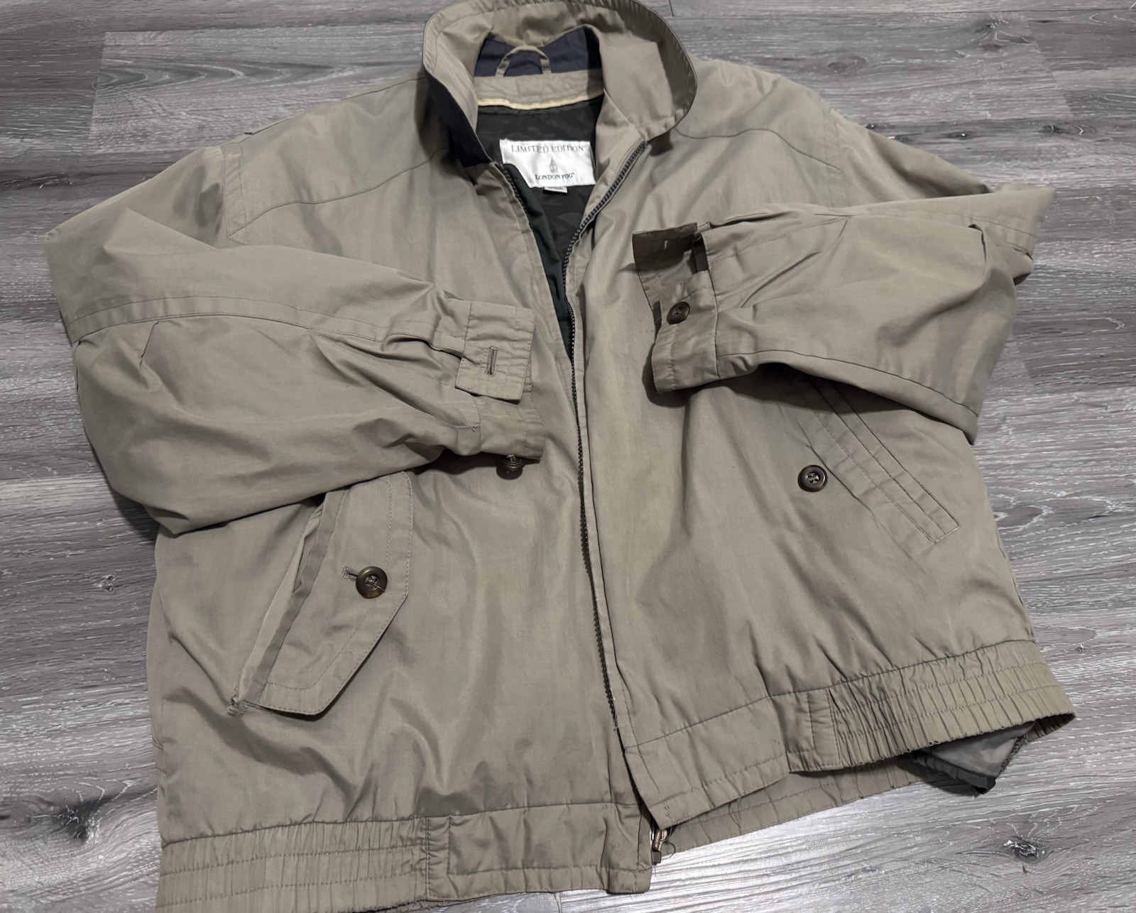 London Fog Beige Bomber Jacket Men’s Lined Button Zipper Casual Short Solid