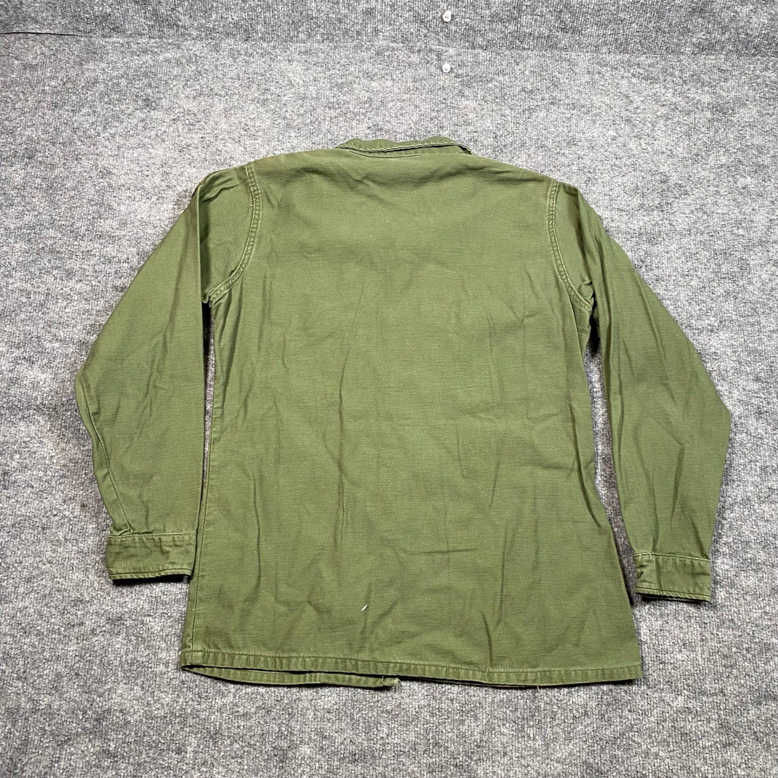Vintage 1970 US Army OG-107 Cotton Sateen Utility Shirt Sellers Patch 15.5×33