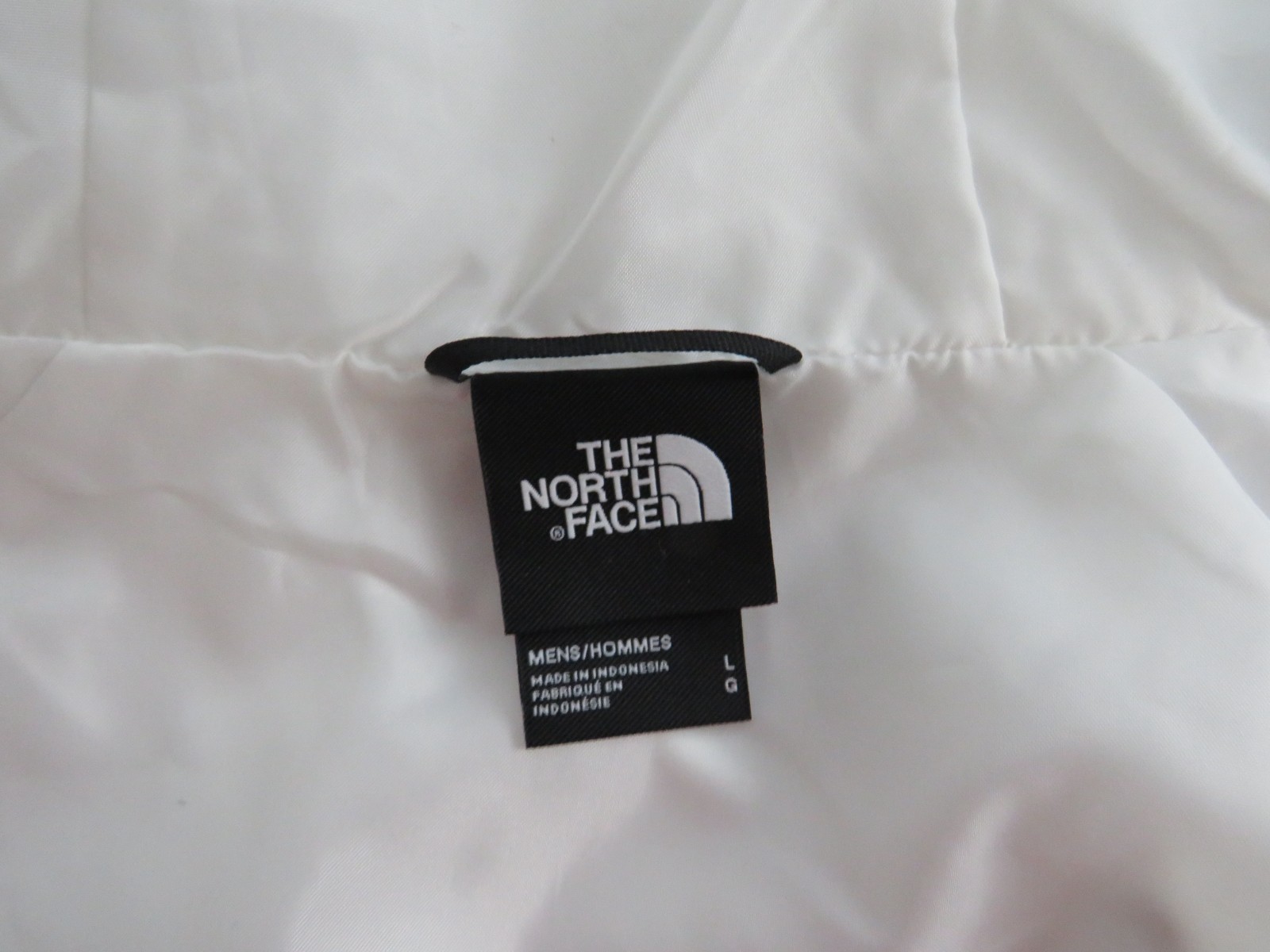 Mens The North Face Novelty Antora Dryvent Waterproof Hoodie Rain Jacket – White