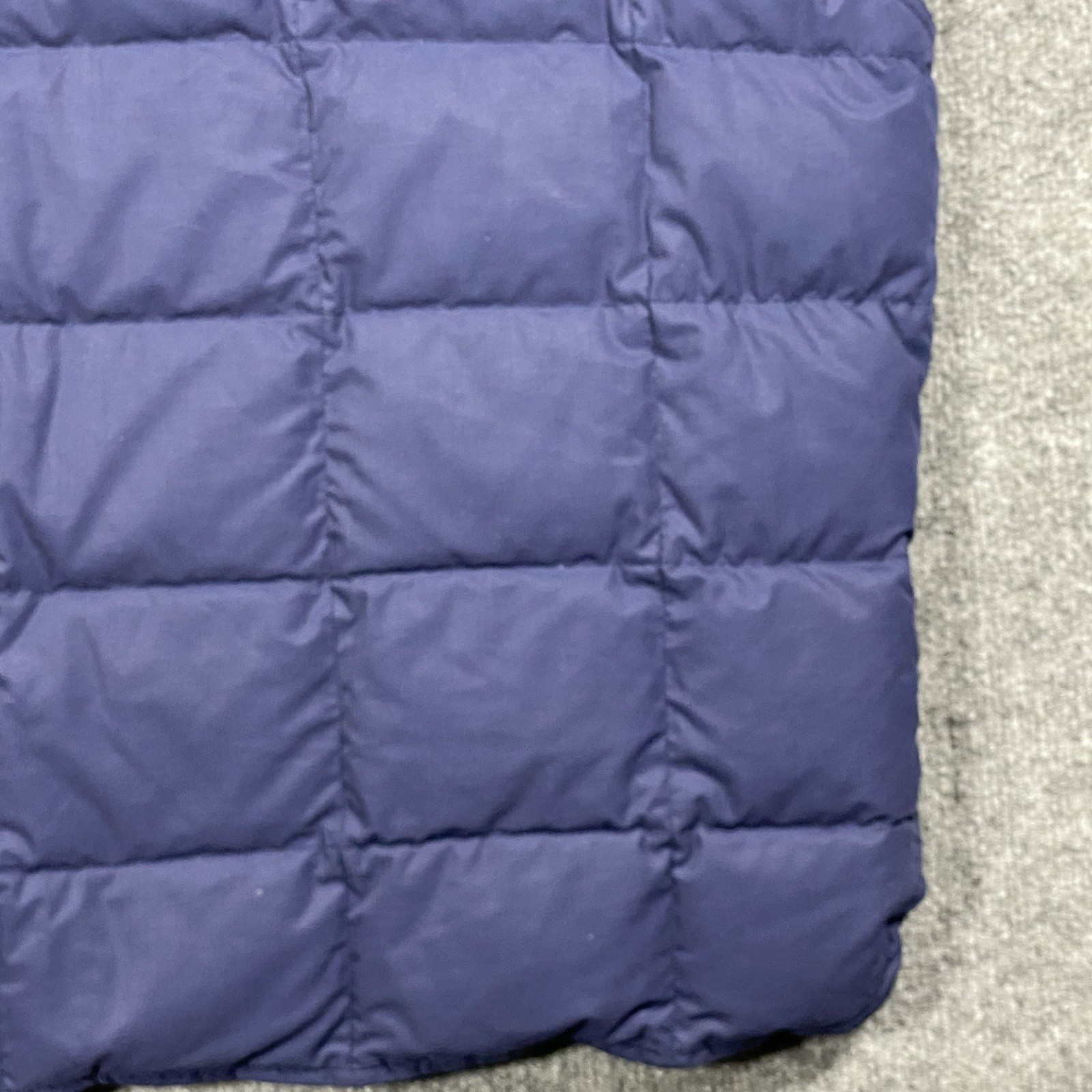Eddie Bauer Downlight Vest Mens Size XL Navy Blue Goose Down Puffer Quilted Nice