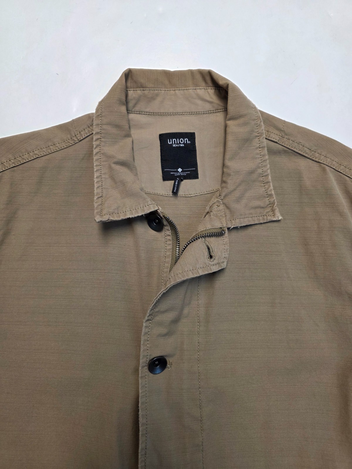 UNION SEA/WA Button Front Zip Cotton SHACKET Shirt Jacket Men’s LARGE L Beige