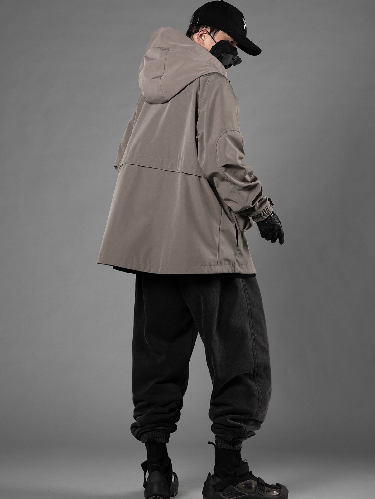 Niepce Men’s Zipper Windbreaker Techwear Streetwear Jacket with Hood