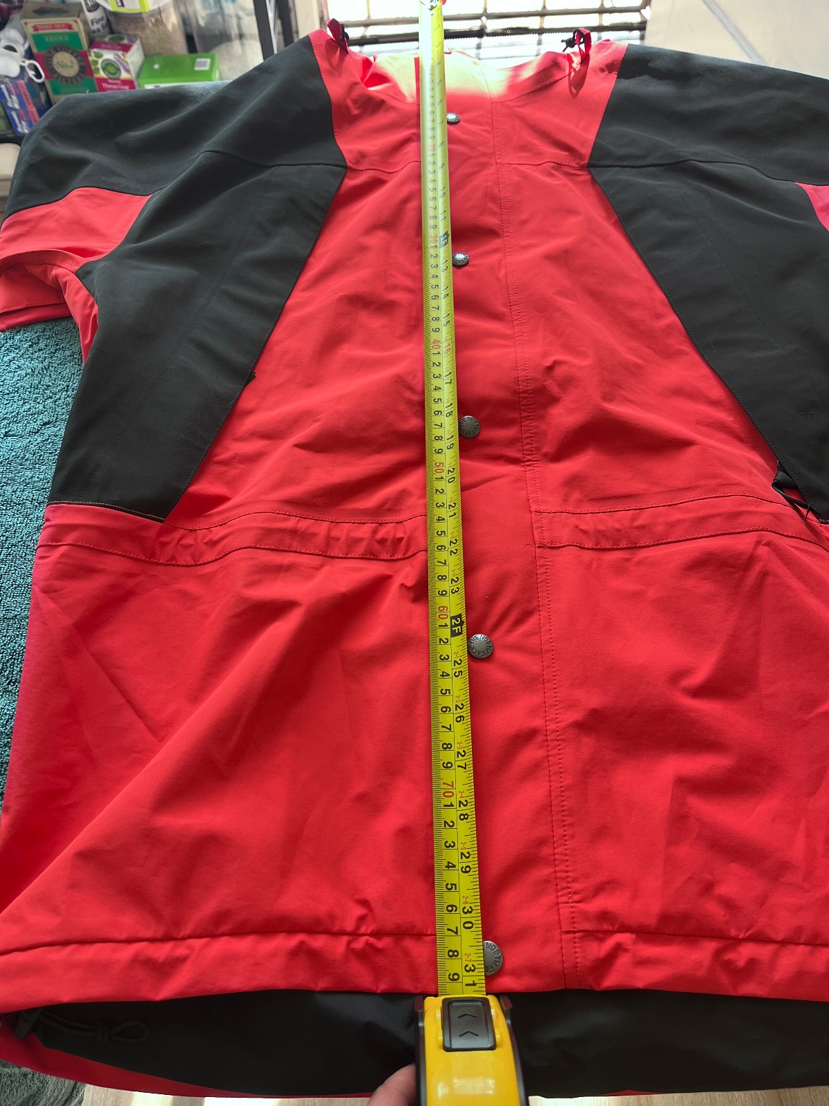 The North Face 1994 Retro Mountain Futurelight Jacket – Fiery Red [Medium, Used]