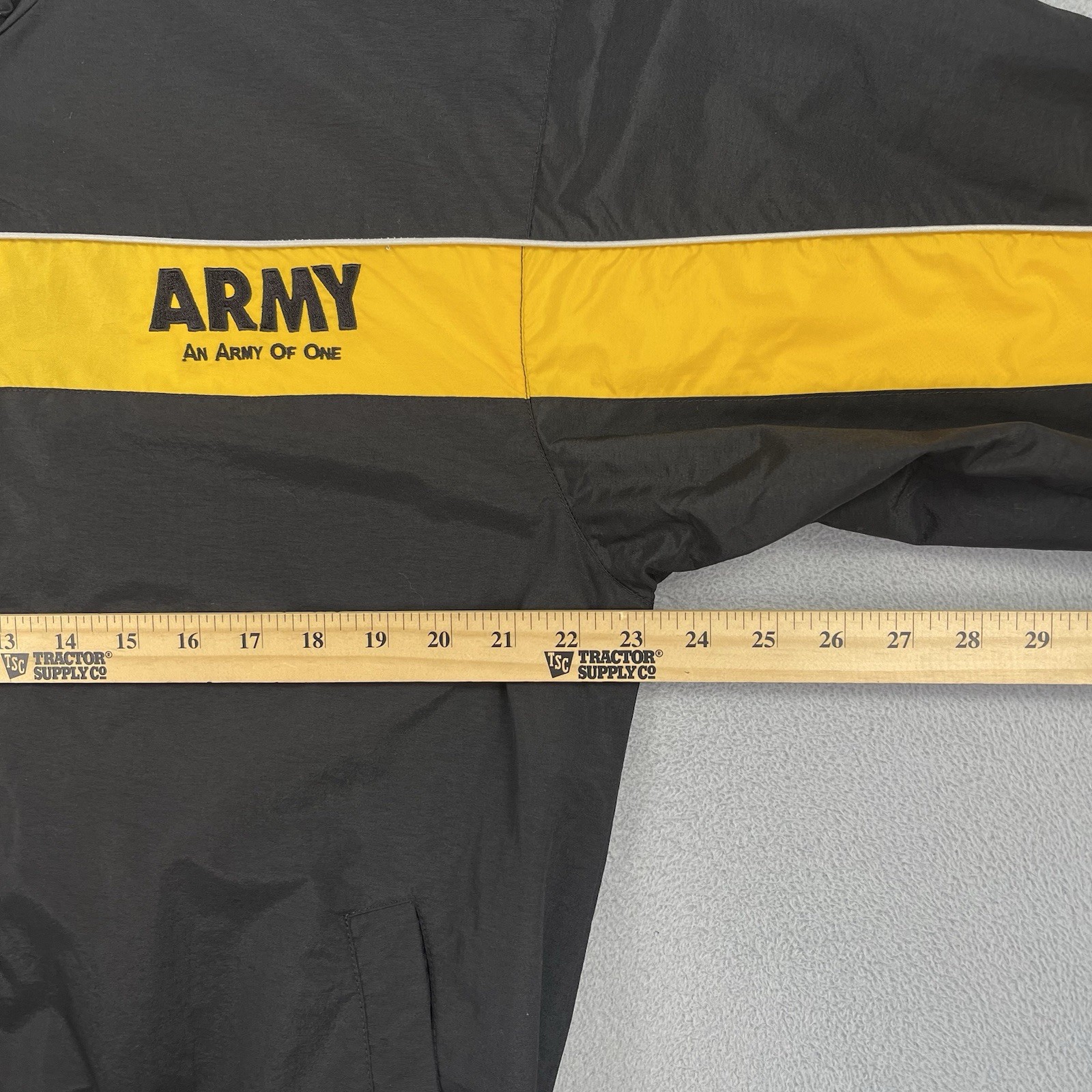 Vintage United States Army Windbreaker Jacket Mens S Black Yellow Full Zip USA