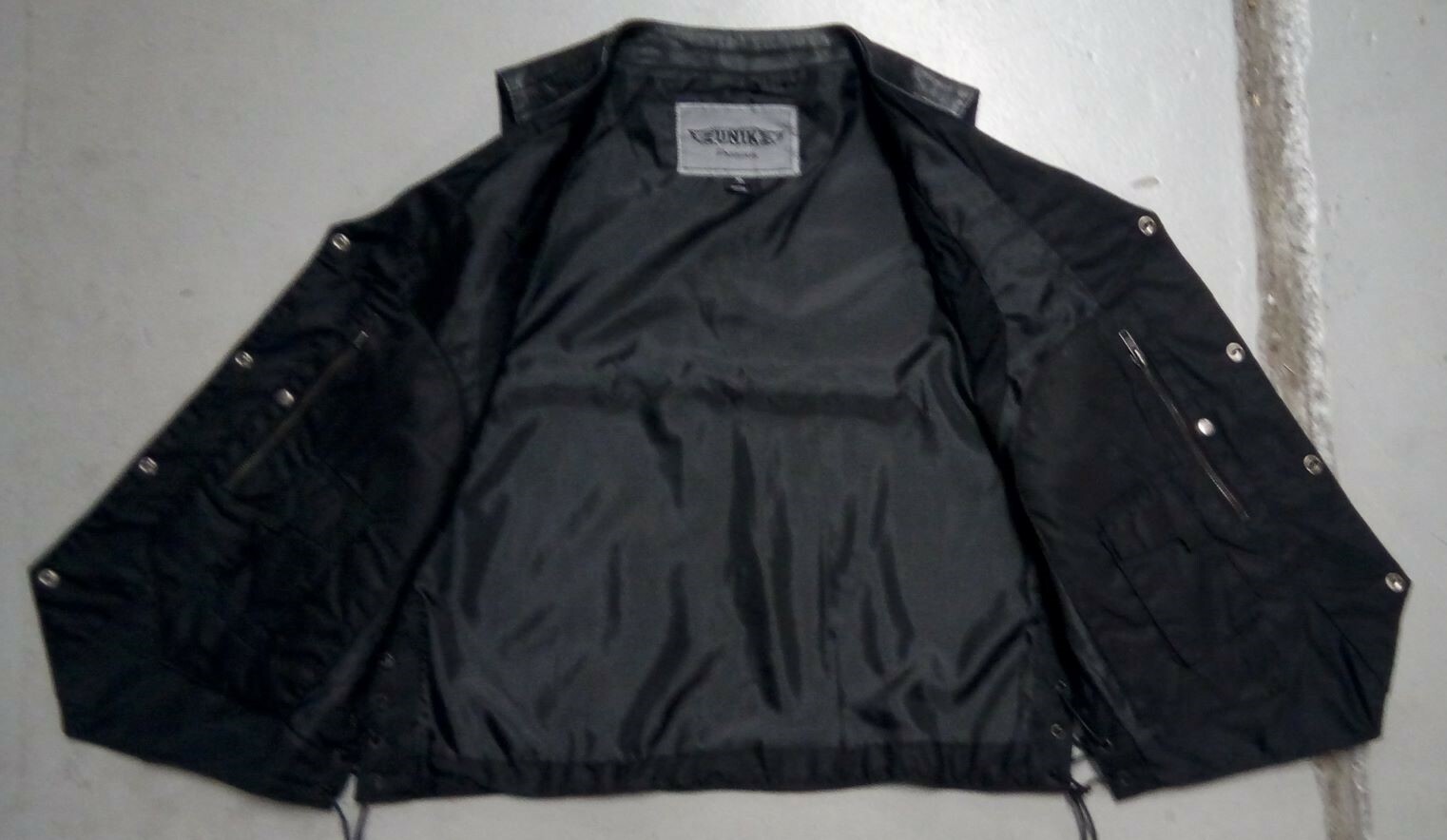 Men’s Biker Vest Concealment Pockets – 10 Pocket Vest