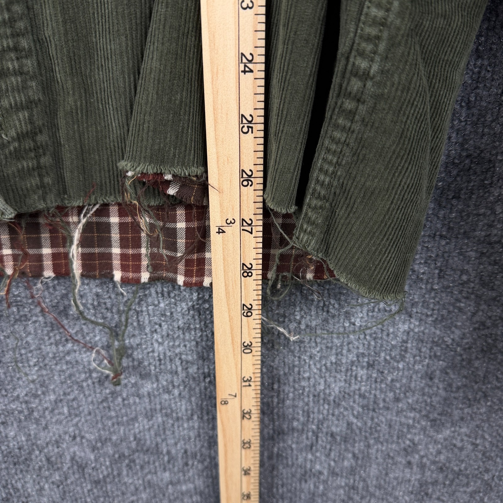 LL Bean Mens Corduroy Shirt Jacket Flannel Lined Green Distressed Crop Hem Large