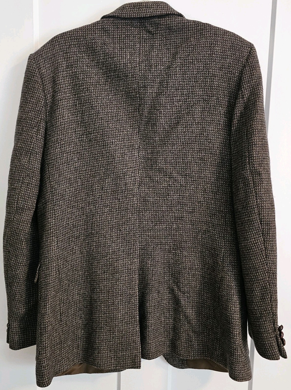 Royal Balkan Tailors Men’s 42R 100% Wool Brown Tweed Jacket