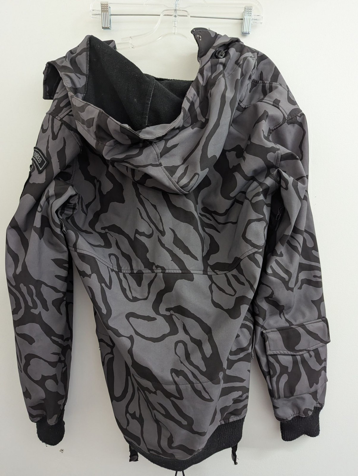 Neff Custom Threads Mens Jacket Black Grey Camo Hooded Size L Winter