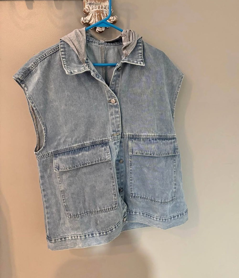 Hooded Denim Vest Jacket Blue Button Front Pockets Unisex Adults 2XL