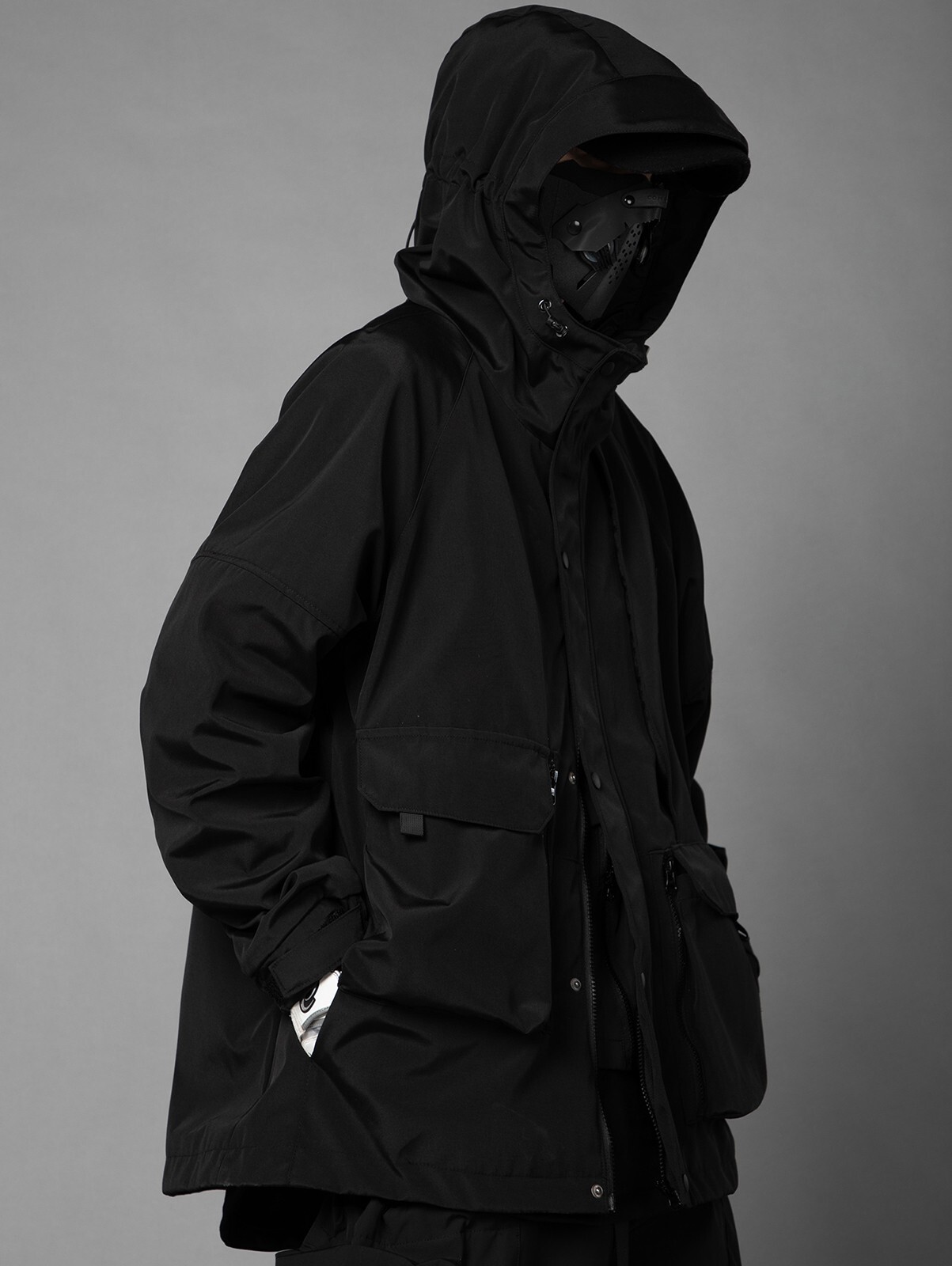 Niepce Men’s Zipper Windbreaker Techwear Streetwear Jacket with Hood