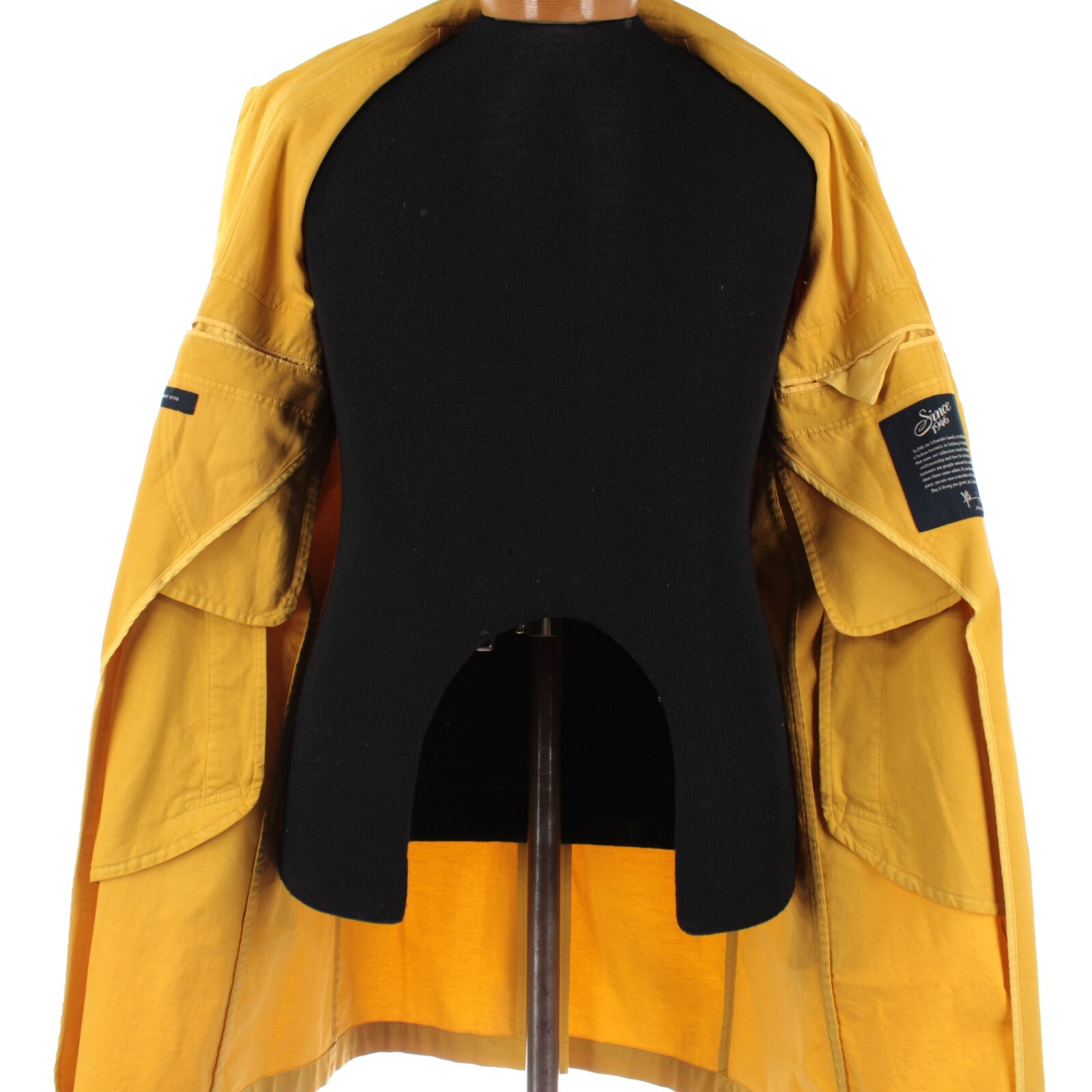 Schneiders NWT Cotton Blend Mailo GD Overcoat Size 50 US Medium in Solid Yellow