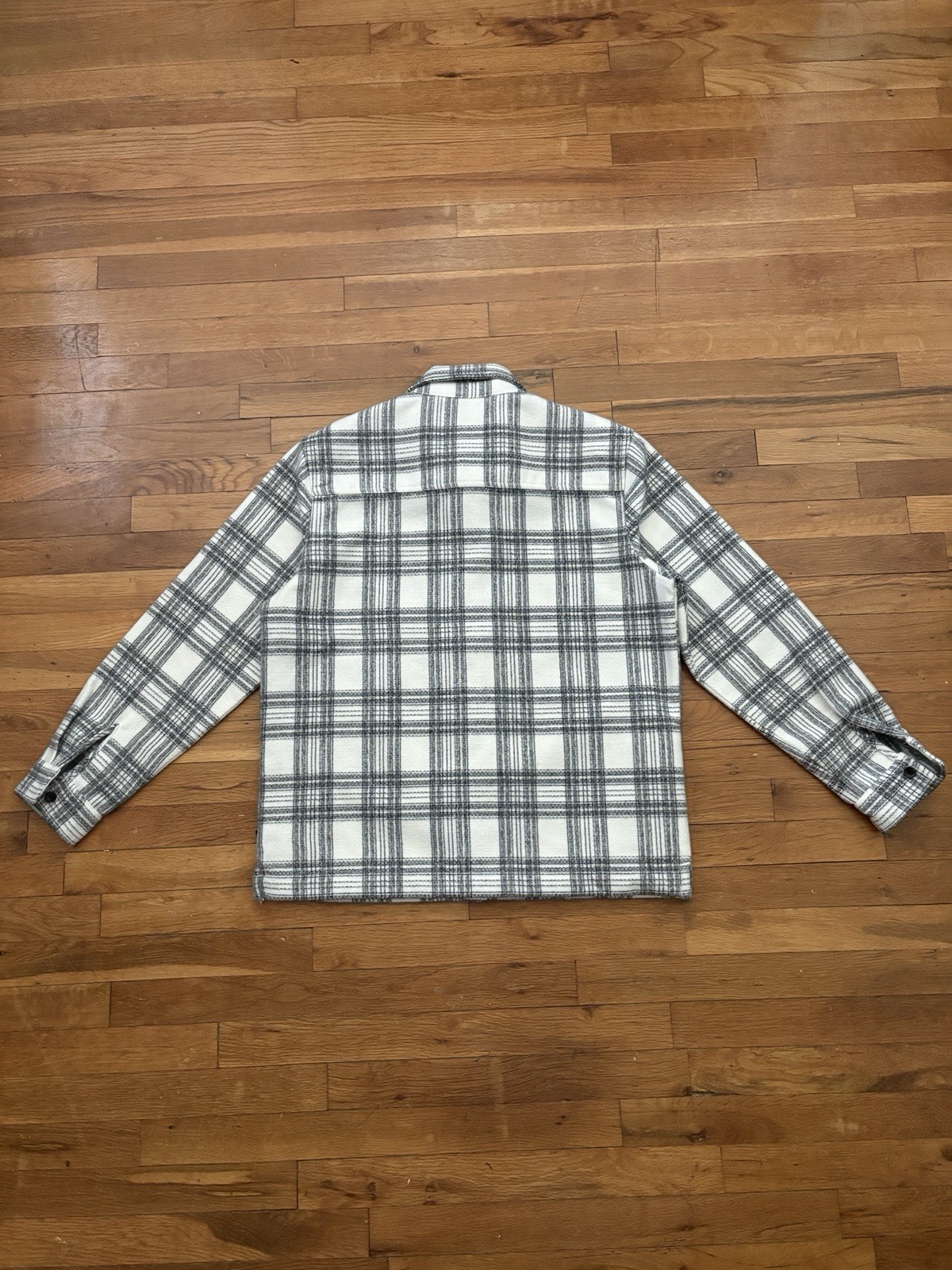 Union Flannel – Men’s Large, White/Grey