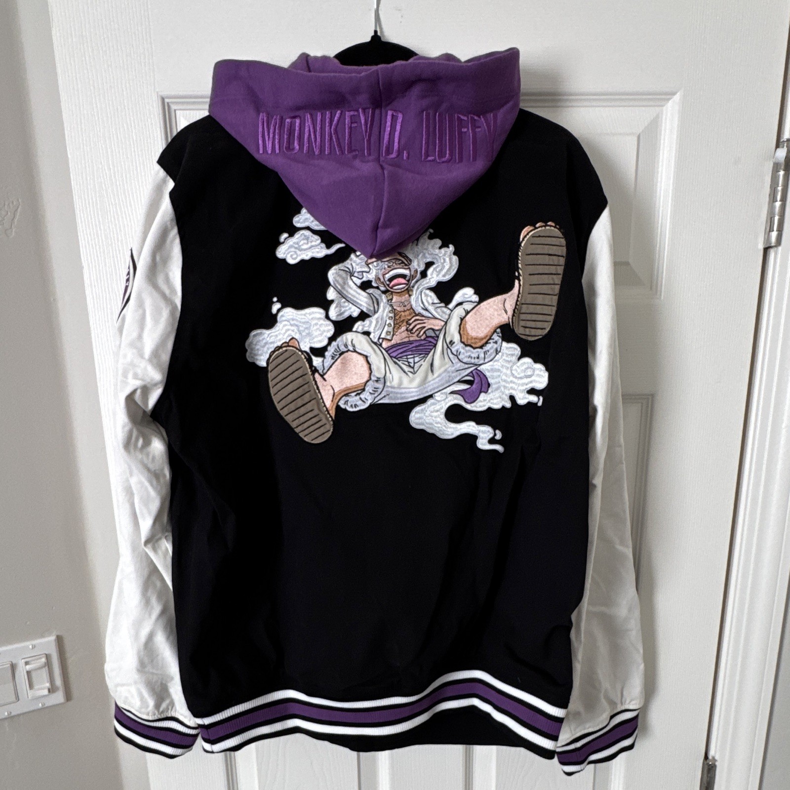 Hot Topic Exclusive One Piece Monkey D. Luffy Gear 5 Hooded Varsity Jacket XL
